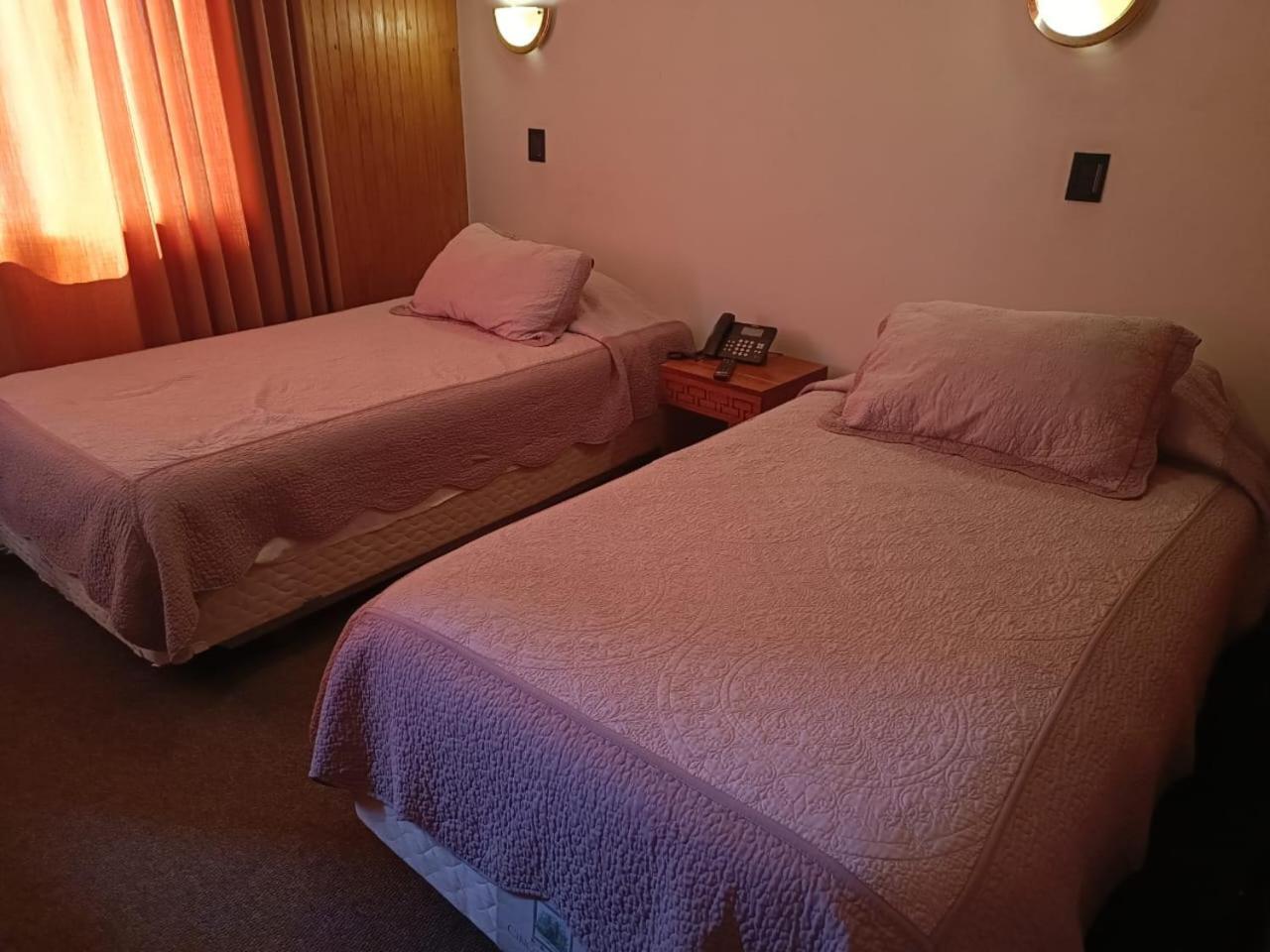 Hotel Antupiren بويرتو مونت المظهر الخارجي الصورة